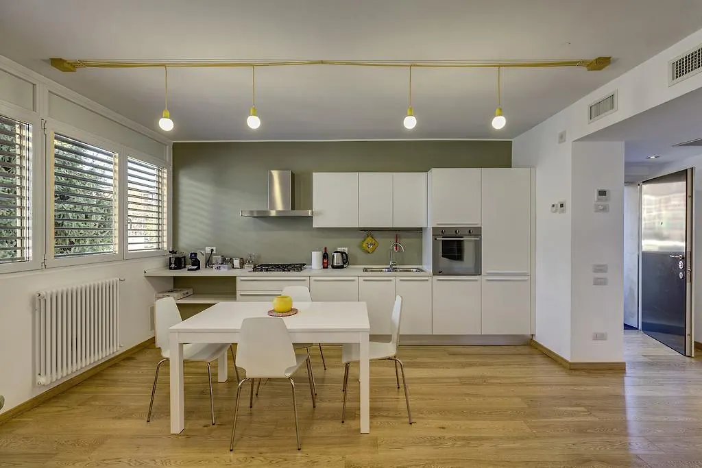 San Siro Apartment Milano 0*,